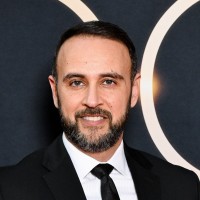 Ali B.