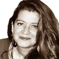 Suzanne Scoggins
