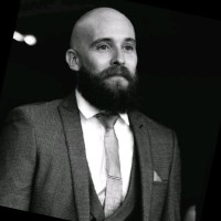 Tom Devlin