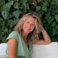 Mercedes Martínez Lozano