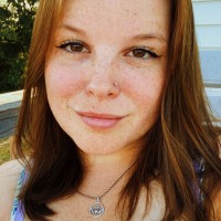 Molly Holmes