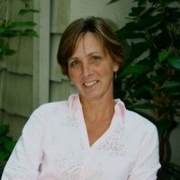 Suzanne Regan