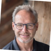 Yves Hebb