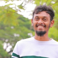HARI TOM