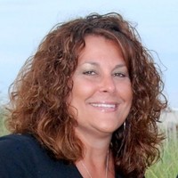 Christa Dickenson