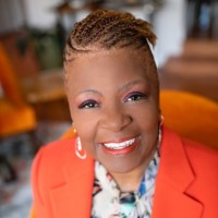 Gloria Yates