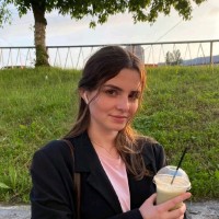 Viktoriia H.