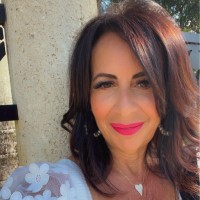 Debbie Farino