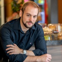 Gustavo Barros