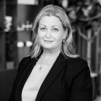 Nina K. Hareide-Larsen