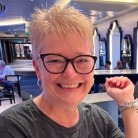 Stephanie Schneidewind