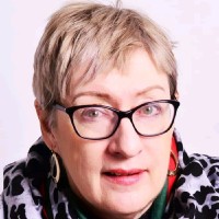 Roz Armstrong