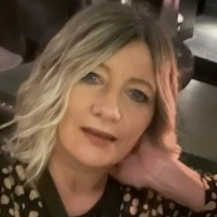 Suzanne Smith