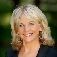Carolyn Mcpherson