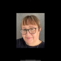 Lynne Dare