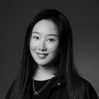 Vicky (Yijia) Tang