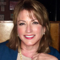 Suzanne Huggins