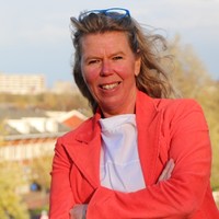 Astrid Okker