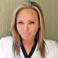 Rochelle Landos