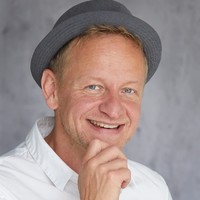 Peter Hinrichsen