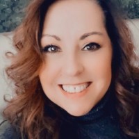 Melissa Gamble, Pace