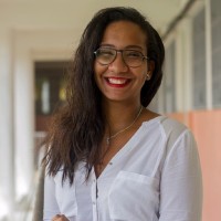 Naomi Valvert