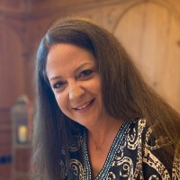 Debora Marti-Bino