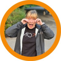 🧡🐘Andrea Edwards🐘🧡