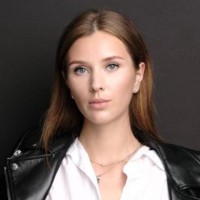 Yana A.