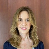 Amy Bowman, Rhia