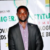 SEUN AKINLOLU