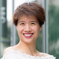 Stephanie Woo