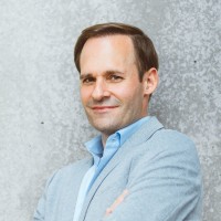 Dr. Phillip Winkler