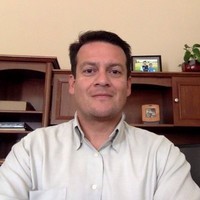 Ernie Hernandez