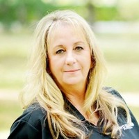Vicki Bond