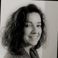 Nicole Mayer