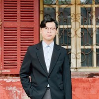 Hiếu Huỳnh