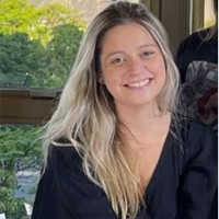 Isabela J Monteiro de Paula Fontoura