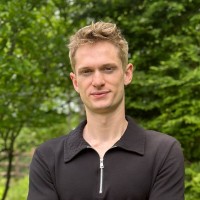 Max Elliott