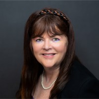 Amy Hall Sells Homes