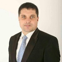 Dennis Gustavo