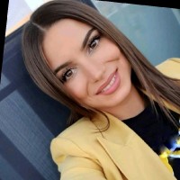 Yana P.