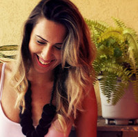 Diane Mendonça