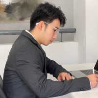 Guanlin Zhu