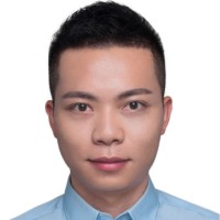 李龙平