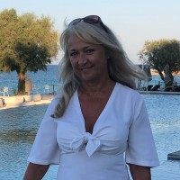 Amanda petford