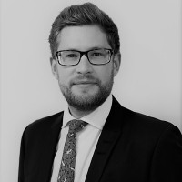 Simon Hollis