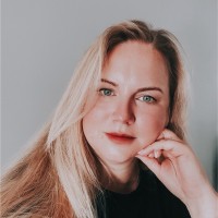 Linda De Vries