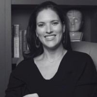 Dr Marielle Quint