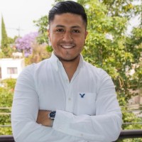 Luis Becerra